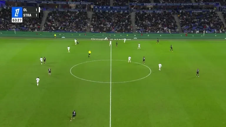 Lyon - Strasbourg: seară de coșmar pentru Ismael Doukoure - autogol (31) și roșu (67)!